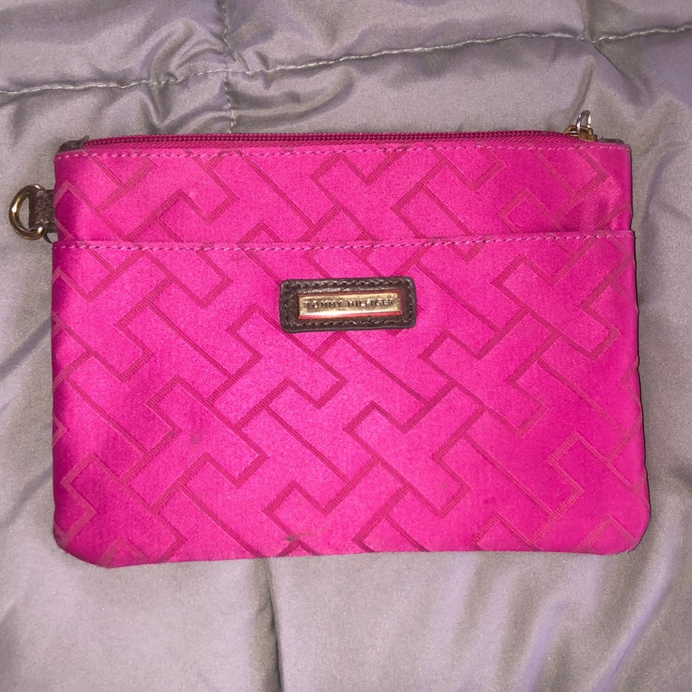 Tommy Hilfiger pouch